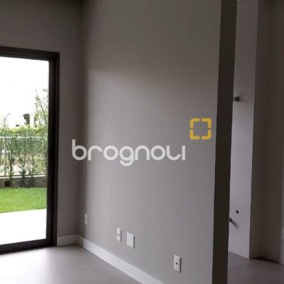 Apartamento com 91m², 3 quartos (sendo 1 suíte), 2 garagens, no bairro Ingleses em Florianópolis