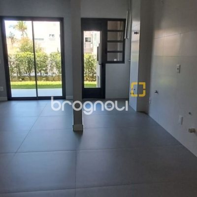 Apartamento com 91m², 3 quartos (sendo 1 suíte), 2 garagens, no bairro Ingleses em Florianópolis