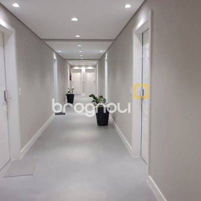 Apartamento com 72m², 2 quartos (sendo 1 suíte), 1 garagem, no bairro Ingleses em Florianópolis