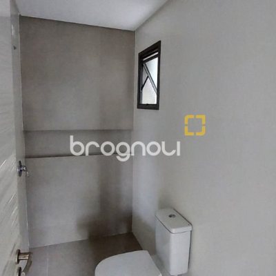 Apartamento com 72m², 2 quartos (sendo 1 suíte), 1 garagem, no bairro Ingleses em Florianópolis