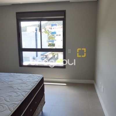 Apartamento com 76m², 2 quartos (sendo 2 suítes), 2 garagens, no bairro Ingleses em Florianópolis