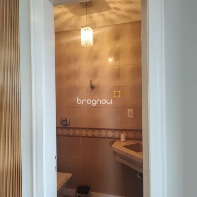 Cobertura com 396m², 3 quartos (sendo 1 suíte), 2 garagens, no bairro Bom Abrigo em Florianópolis