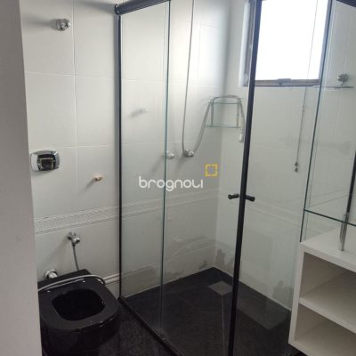 Cobertura com 396m², 3 quartos (sendo 1 suíte), 2 garagens, no bairro Bom Abrigo em Florianópolis