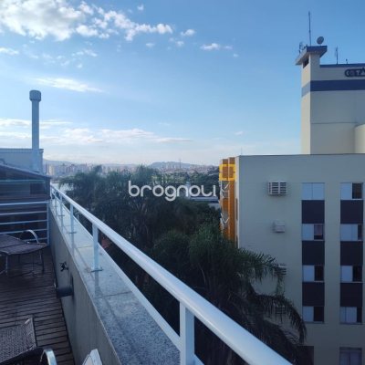 Cobertura com 396m², 3 quartos (sendo 1 suíte), 2 garagens, no bairro Bom Abrigo em Florianópolis