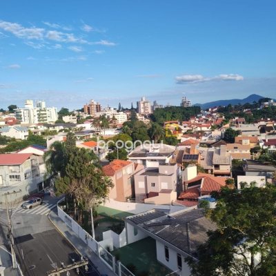 Cobertura com 396m², 3 quartos (sendo 1 suíte), 2 garagens, no bairro Bom Abrigo em Florianópolis