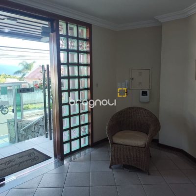 Cobertura com 396m², 3 quartos (sendo 1 suíte), 2 garagens, no bairro Bom Abrigo em Florianópolis