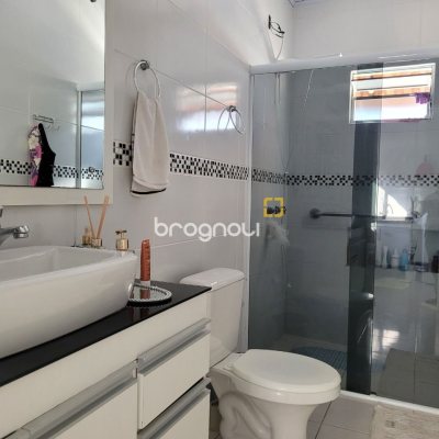 Casa com 160m², 3 quartos, 1 garagem, no bairro Serraria em São José