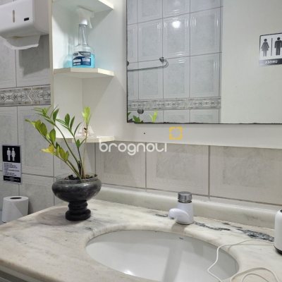 Casa com 160m², 3 quartos, 1 garagem, no bairro Serraria em São José