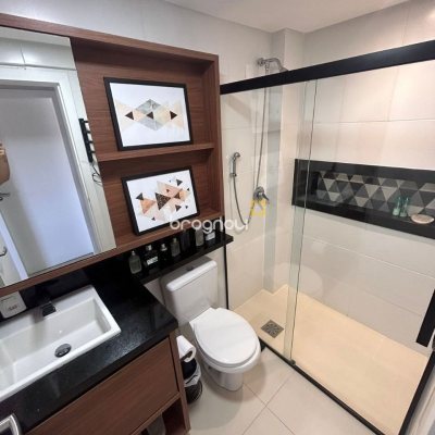 Apartamento com 99m², 3 quartos (sendo 1 suíte), 1 garagem, no bairro Pedra Branca em Palhoça
