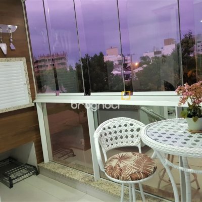 Apartamento com 60m², 1 quarto (sendo 1 suíte), 1 garagem, no bairro Armação da Piedade em Governador Celso Ramos