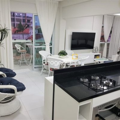 Apartamento com 60m², 1 quarto (sendo 1 suíte), 1 garagem, no bairro Armação da Piedade em Governador Celso Ramos