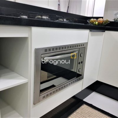 Apartamento com 60m², 1 quarto (sendo 1 suíte), 1 garagem, no bairro Armação da Piedade em Governador Celso Ramos