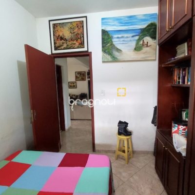 Sítio com 200m², 3 quartos (sendo 1 suíte), 2 garagens, no bairro Sorocaba em Biguaçu