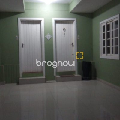 Casa com 484m², 14 quartos (sendo 3 suítes), 6 garagens, no bairro Pântano do Sul em Florianópolis