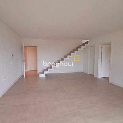 Apartamento com 100m², 2 quartos, 2 garagens, no bairro João Paulo em Florianópolis