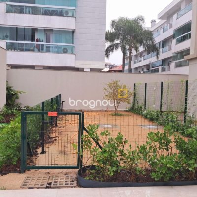 Apartamento com 100m², 2 quartos, 2 garagens, no bairro João Paulo em Florianópolis