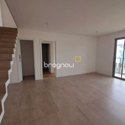 Apartamento com 100m², 2 quartos, 2 garagens, no bairro João Paulo em Florianópolis
