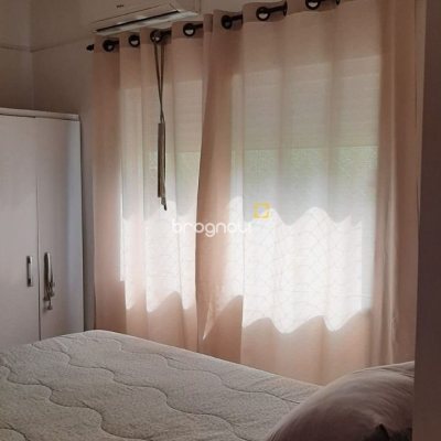 Apartamento com 67m², 2 quartos (sendo 1 suíte), 1 garagem, no bairro Ingleses em Florianópolis