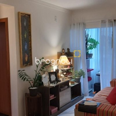 Apartamento com 67m², 2 quartos (sendo 1 suíte), 1 garagem, no bairro Ingleses em Florianópolis
