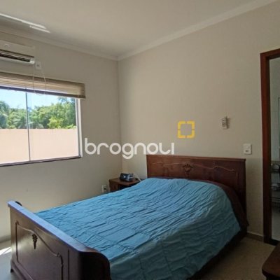Apartamento com 91m², 3 quartos (sendo 1 suíte), 1 garagem, no bairro Ingleses em Florianópolis
