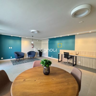 Apartamento com 69m², 2 quartos (sendo 1 suíte), 1 garagem, no bairro Coqueiros em Florianópolis