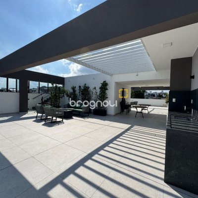 Apartamento com 69m², 2 quartos (sendo 1 suíte), 1 garagem, no bairro Coqueiros em Florianópolis