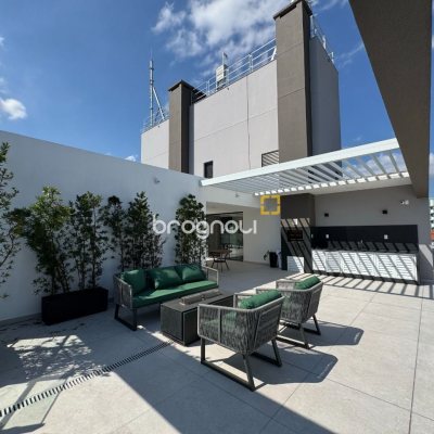 Apartamento com 69m², 2 quartos (sendo 1 suíte), 1 garagem, no bairro Coqueiros em Florianópolis