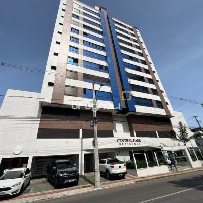 Apartamento com 118m², 3 quartos (sendo 3 suítes), 2 garagens, no bairro Kobrasol em São José