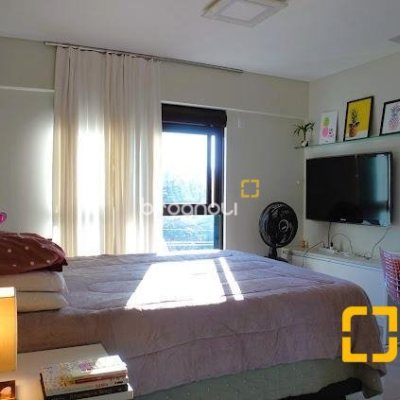 Apartamento com 118m², 3 quartos (sendo 3 suítes), 2 garagens, no bairro Kobrasol em São José