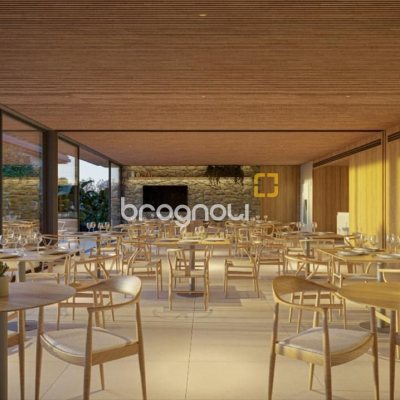Apartamento com 105m², 3 quartos (sendo 1 suíte), 2 garagens, no bairro Campeche em Florianópolis
