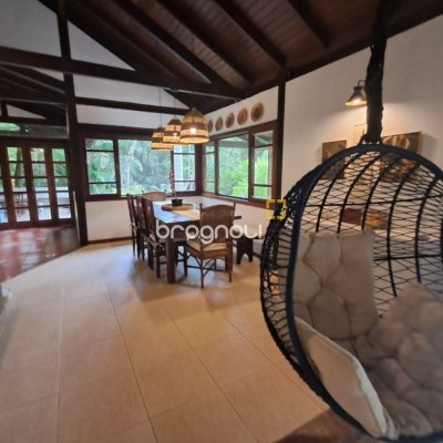 Casa de Condomínio com 1772m², 11 quartos (sendo 3 suítes), 10 garagens, no bairro Vargem Grande em Florianópolis