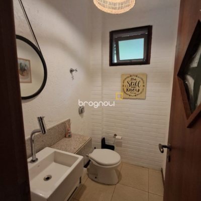 Casa de Condomínio com 1772m², 11 quartos (sendo 3 suítes), 10 garagens, no bairro Vargem Grande em Florianópolis