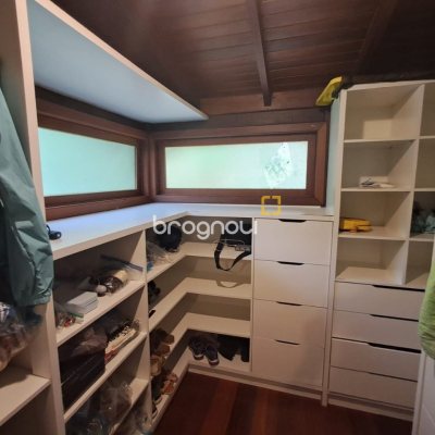 Casa de Condomínio com 1772m², 11 quartos (sendo 3 suítes), 10 garagens, no bairro Vargem Grande em Florianópolis