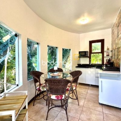 Casa de Condomínio com 1772m², 11 quartos (sendo 3 suítes), 10 garagens, no bairro Vargem Grande em Florianópolis
