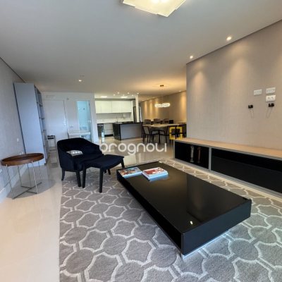 Apartamento com 165m², 3 quartos (sendo 3 suítes), 2 garagens, no bairro Agronômica em Florianópolis