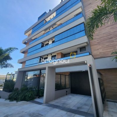 Apartamento com 100m², 2 quartos (sendo 2 suítes), 1 garagem, no bairro Coqueiros em Florianópolis