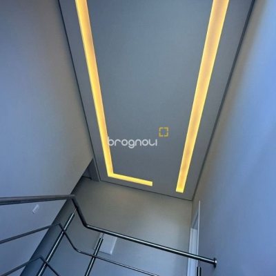 Casa com 156m², 3 quartos (sendo 1 suíte), 2 garagens, no bairro Rio Vermelho em Florianópolis