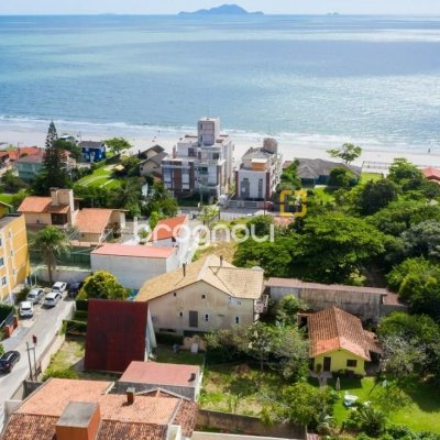 Terreno com 434m², no bairro Ingleses em Florianópolis