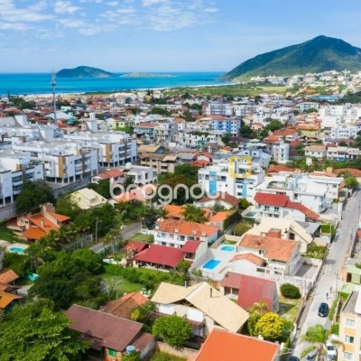 Terreno com 434m², no bairro Ingleses em Florianópolis