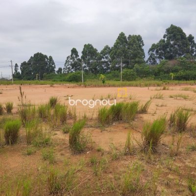 Terreno com 375m², no bairro Areias de Baixo em Governador Celso Ramos