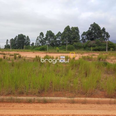 Terreno com 375m², no bairro Areias de Baixo em Governador Celso Ramos