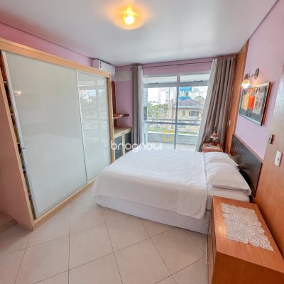 Cobertura com 350m², 8 quartos (sendo 4 suítes), 2 garagens, no bairro Ingleses em Florianópolis