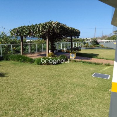 Cobertura com 350m², 8 quartos (sendo 4 suítes), 2 garagens, no bairro Ingleses em Florianópolis