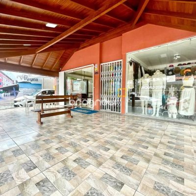 Pousada / Hotel com 1084m², 21 quartos (sendo 21 suítes), 18 garagens, no bairro Canasvieiras em Florianópolis
