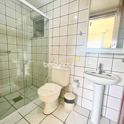 Pousada / Hotel com 1084m², 21 quartos (sendo 21 suítes), 18 garagens, no bairro Canasvieiras em Florianópolis