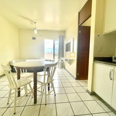 Pousada / Hotel com 1084m², 21 quartos (sendo 21 suítes), 18 garagens, no bairro Canasvieiras em Florianópolis