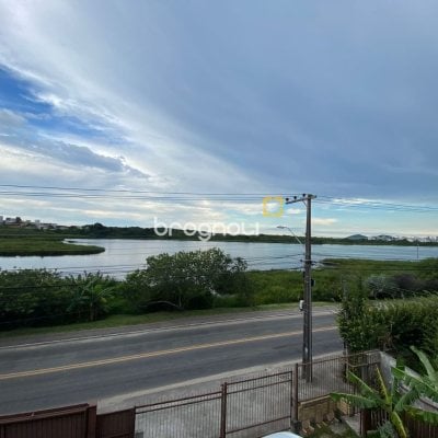 Apartamento com 490m², 6 quartos (sendo 1 suíte), 4 garagens, no bairro Campeche em Florianópolis
