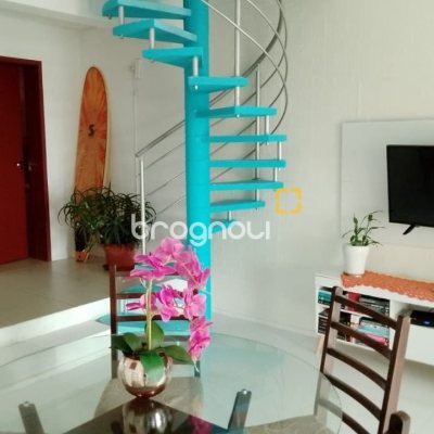 Apartamento com 490m², 6 quartos (sendo 1 suíte), 4 garagens, no bairro Campeche em Florianópolis