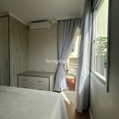 Apartamento com 91m², 3 quartos (sendo 1 suíte), 1 garagem, no bairro Coqueiros em Florianópolis