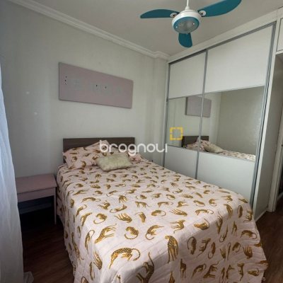 Apartamento com 91m², 3 quartos (sendo 1 suíte), 1 garagem, no bairro Coqueiros em Florianópolis